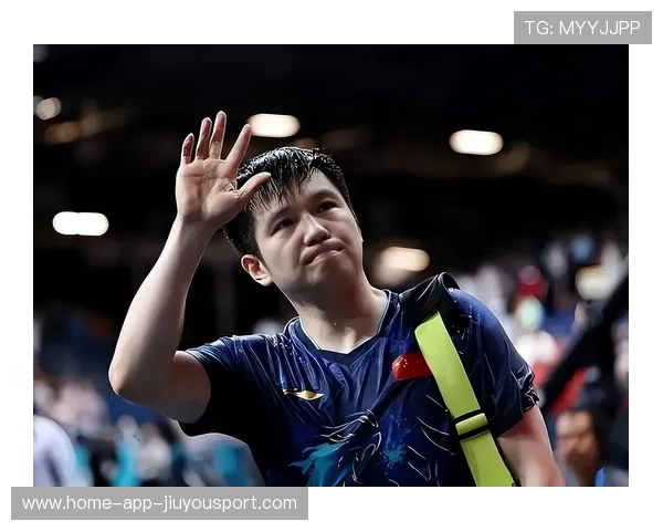 樊振东主动让座,展现大将风范引发热议,樊振东2017采访专访 樊振东主动让座,展现大将风范引发热议,樊振东2017采访专访