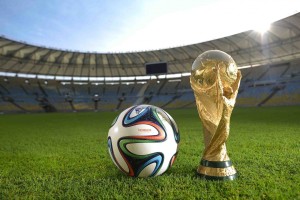 九游手游官网-曼联战热刺利马恐无缘复出！阿莫林再次冲击第二，复仇战幸运眷顾